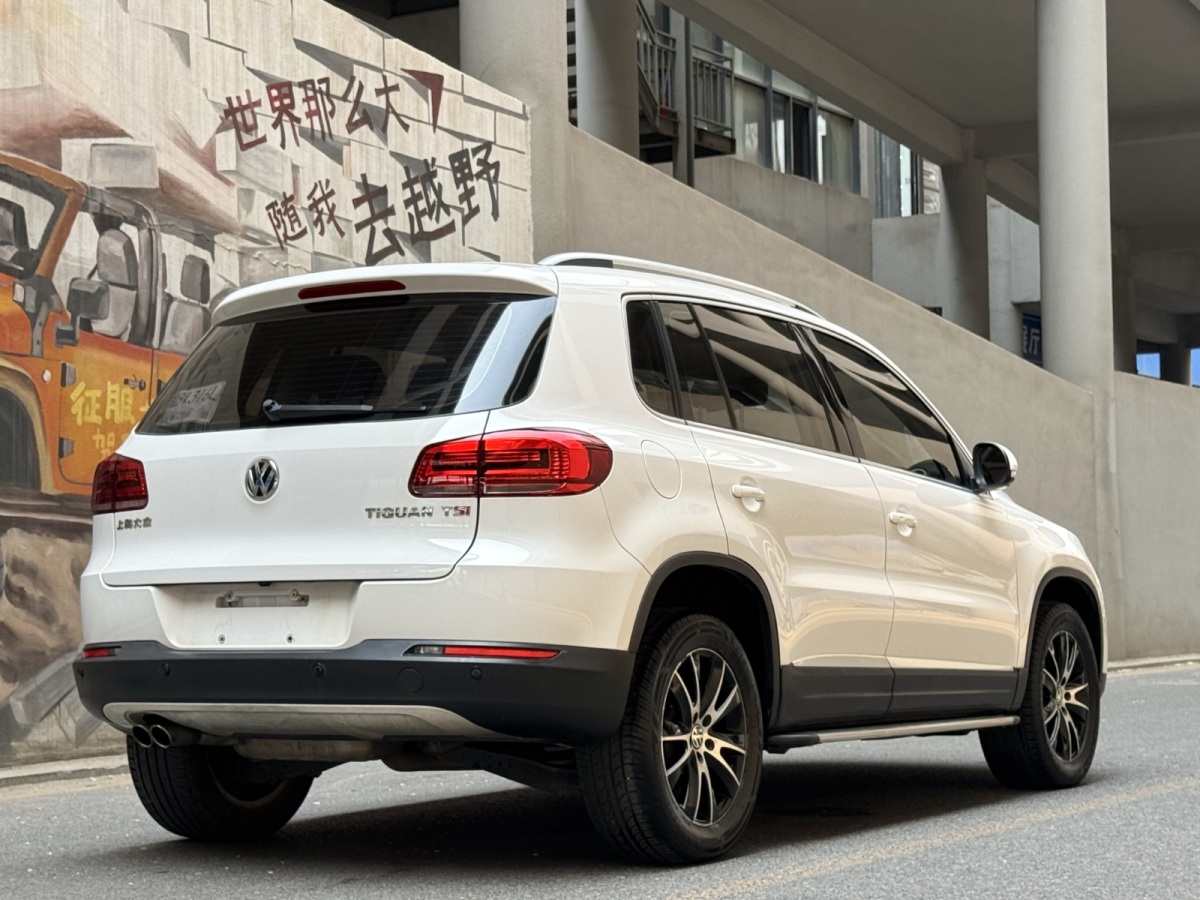 大眾 途觀  2015款 1.8TSI 自動(dòng)四驅(qū)舒適版圖片