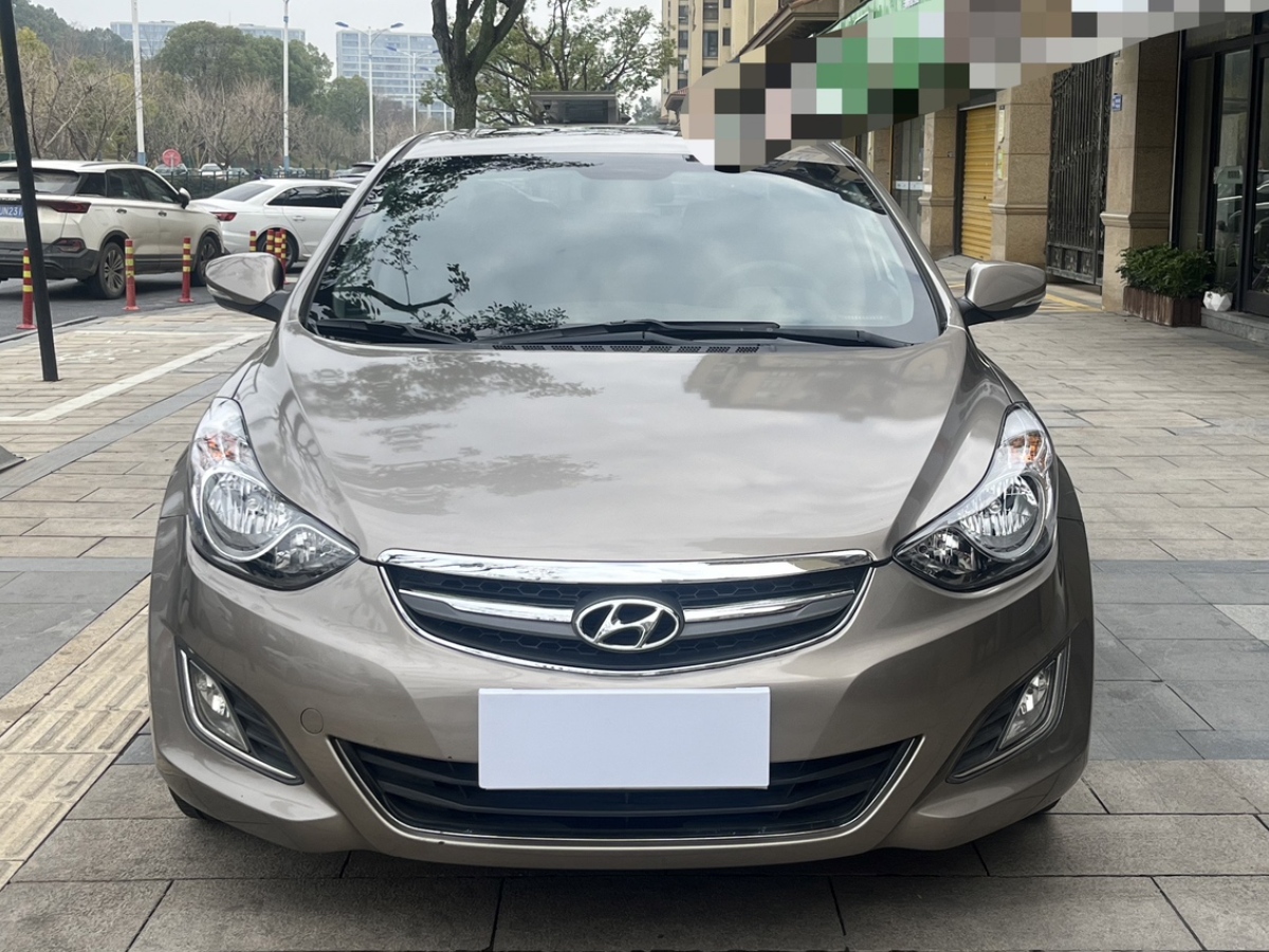 現(xiàn)代 朗動  2012款 1.6L 自動領(lǐng)先型圖片