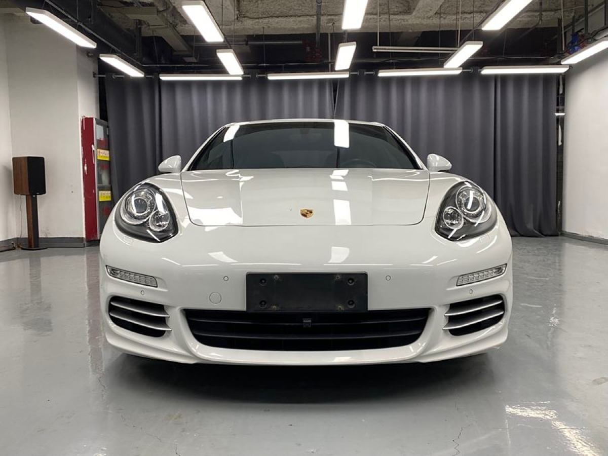 保時(shí)捷 Panamera  2014款 Panamera Executive 3.0T圖片