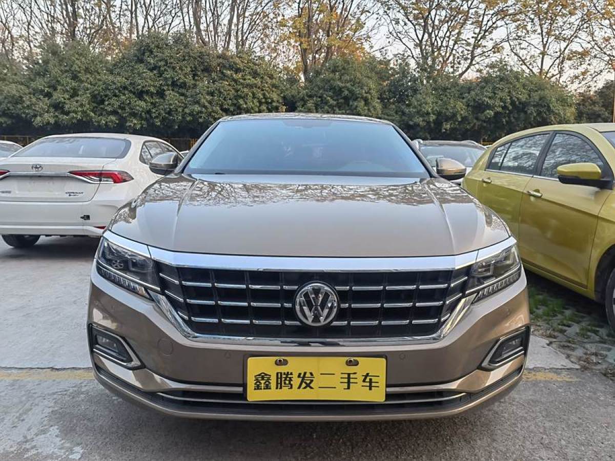 大眾 帕薩特  2019款 330TSI 領(lǐng)尊版 國V圖片