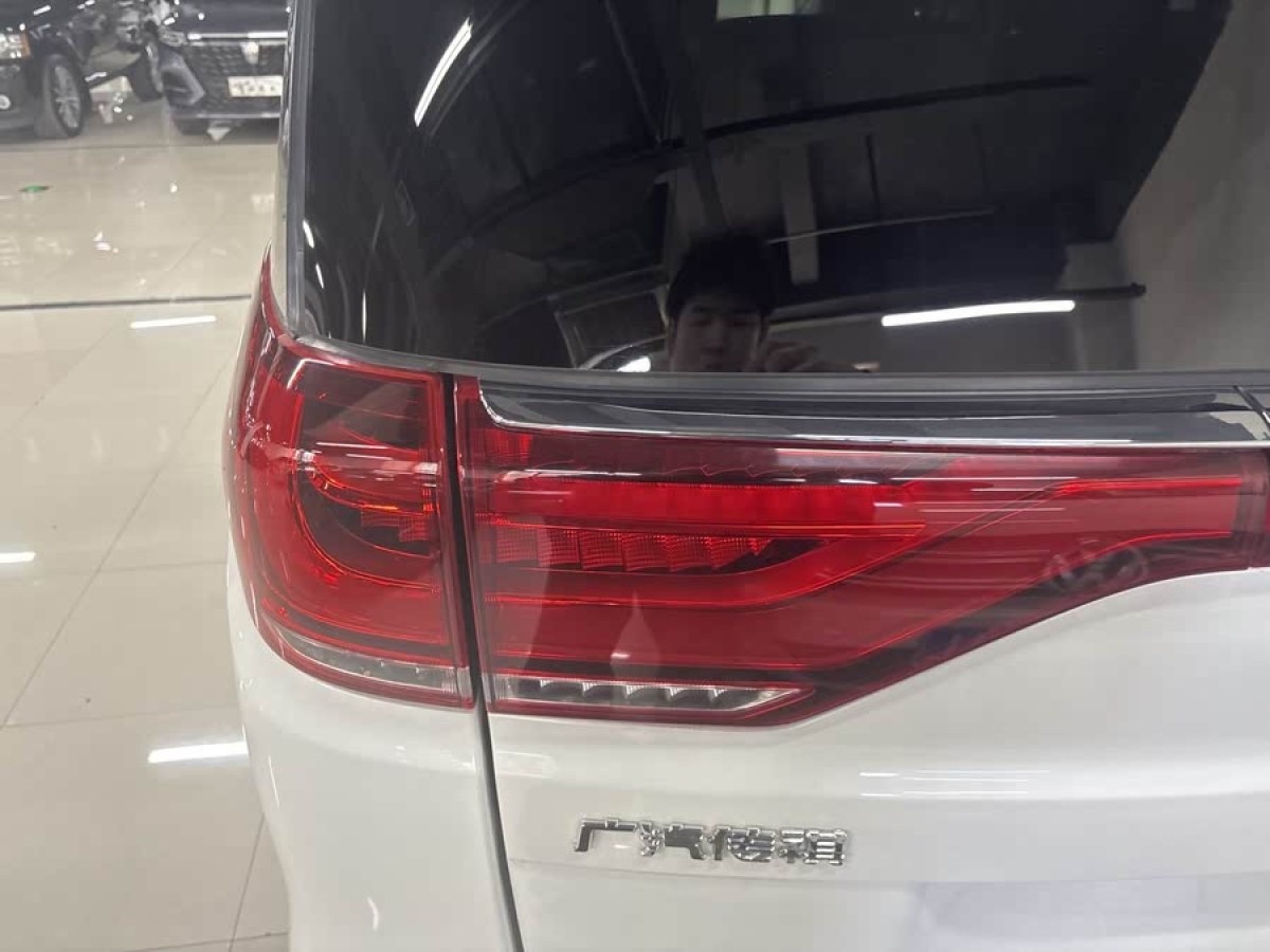 廣汽傳祺 M8  2020款 領航款 390T 尊享版圖片