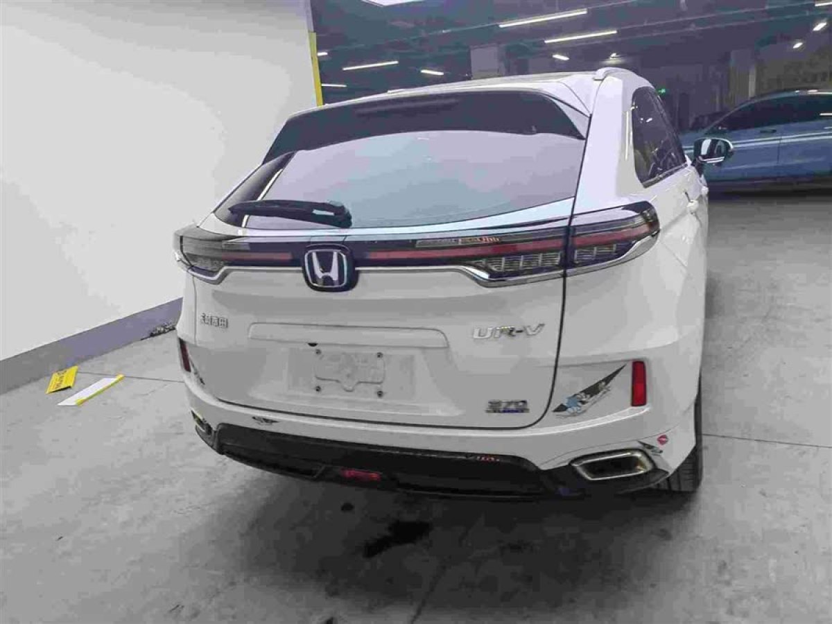 本田 UR-V  2024款 370TURBO 兩驅(qū)尊雅版圖片