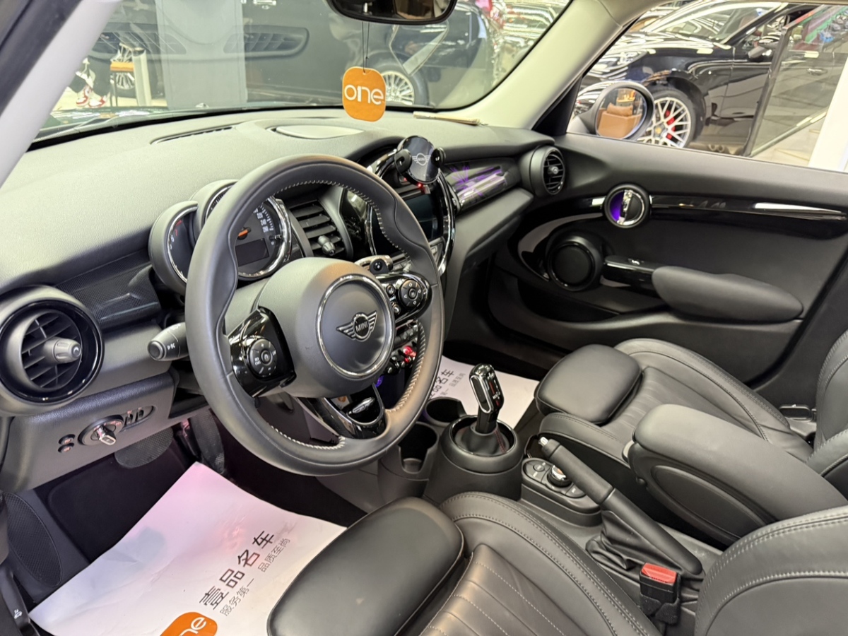 MINI MINI  2018款 2.0T COOPER S 經典派 五門版圖片