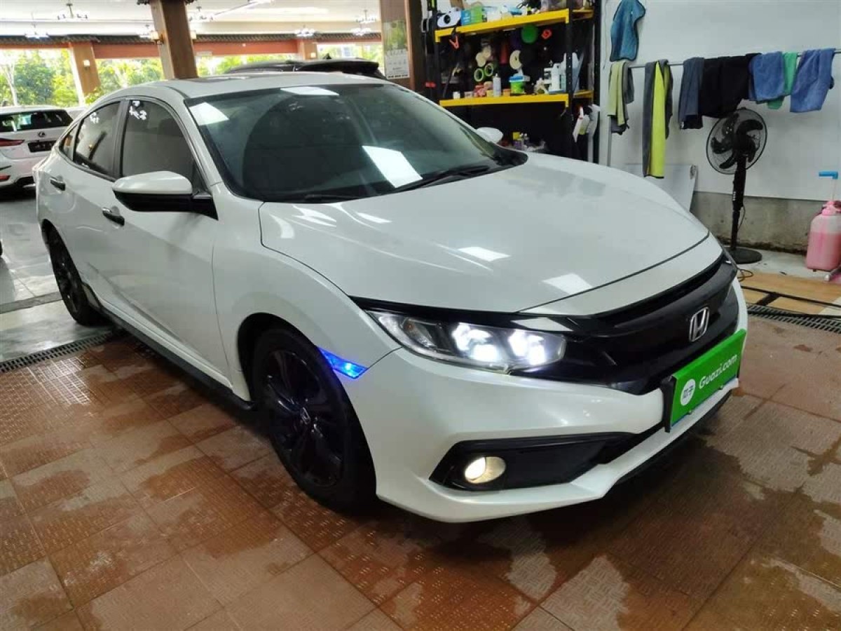 本田 思域  2019款  220TURBO CVT燃動版 國V圖片