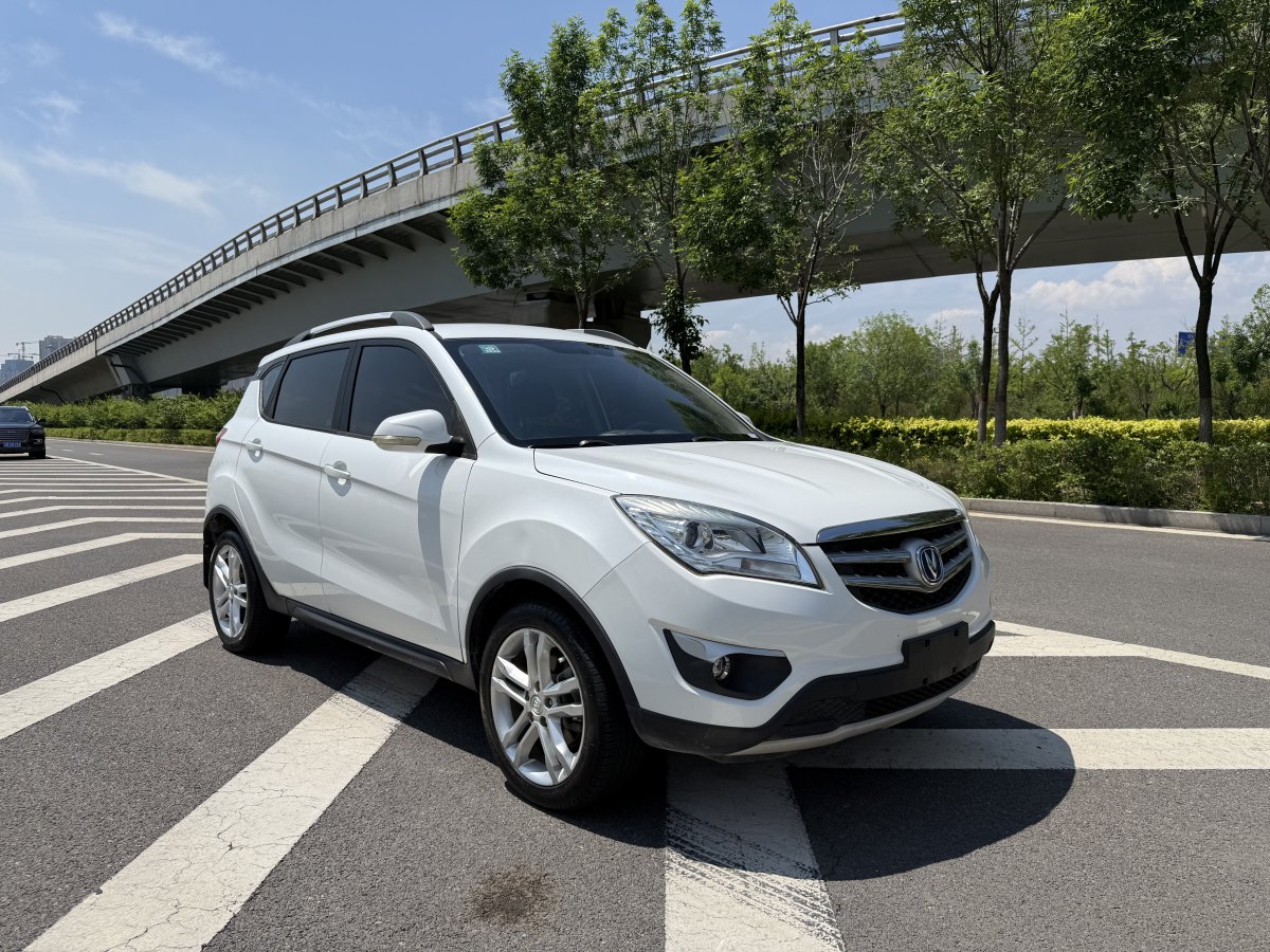 長安 CS35  2015款 1.6L 手動(dòng)豪華型 國IV圖片