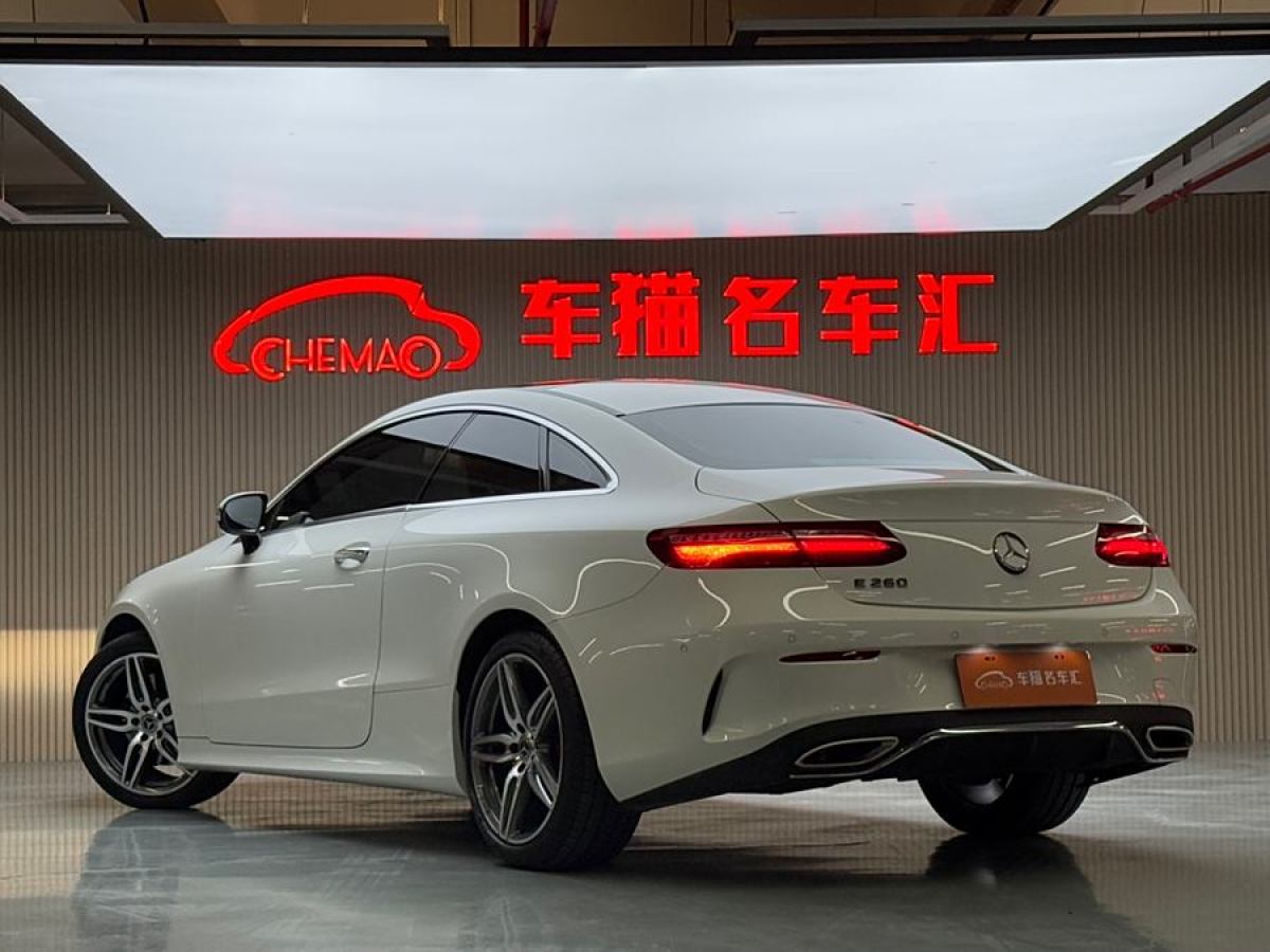 奔馳 奔馳E級  2020款 E 260 轎跑車圖片