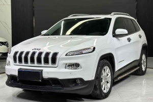 自由光 Jeep 2.4L 領(lǐng)先智能版