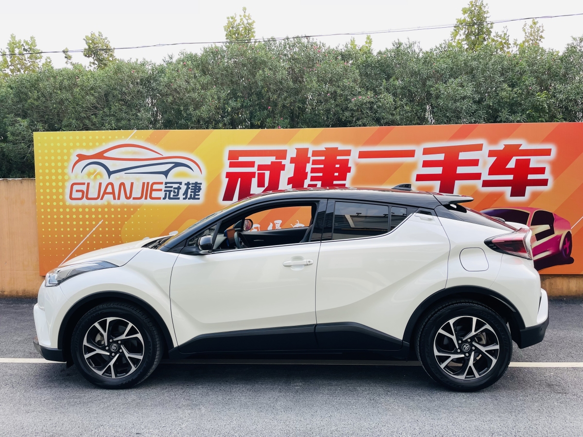 2021年4月豐田 C-HR  2020款 2.0L 豪華版