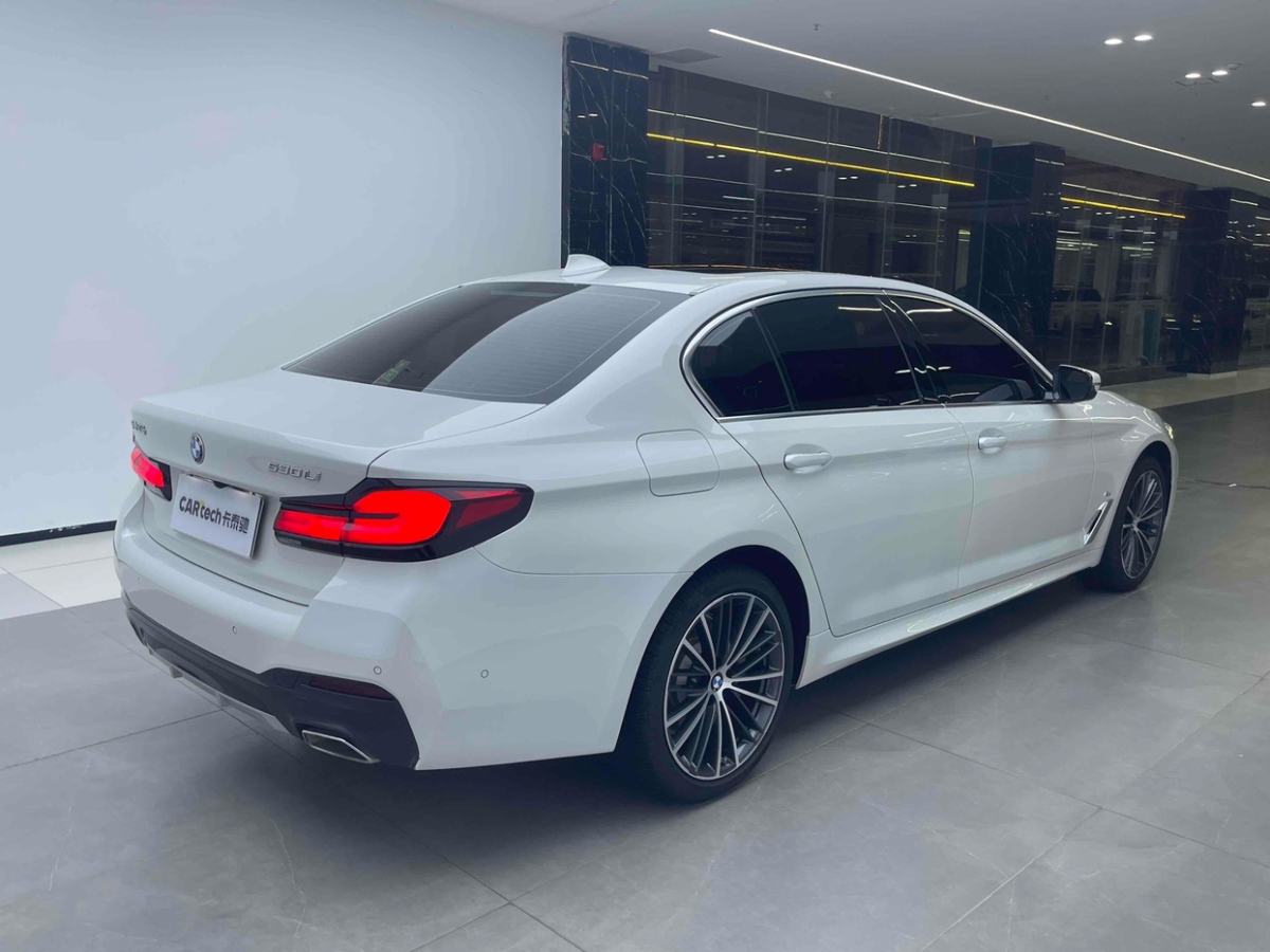 寶馬5系 2022款 530Li 領(lǐng)先型 M運動套裝圖片