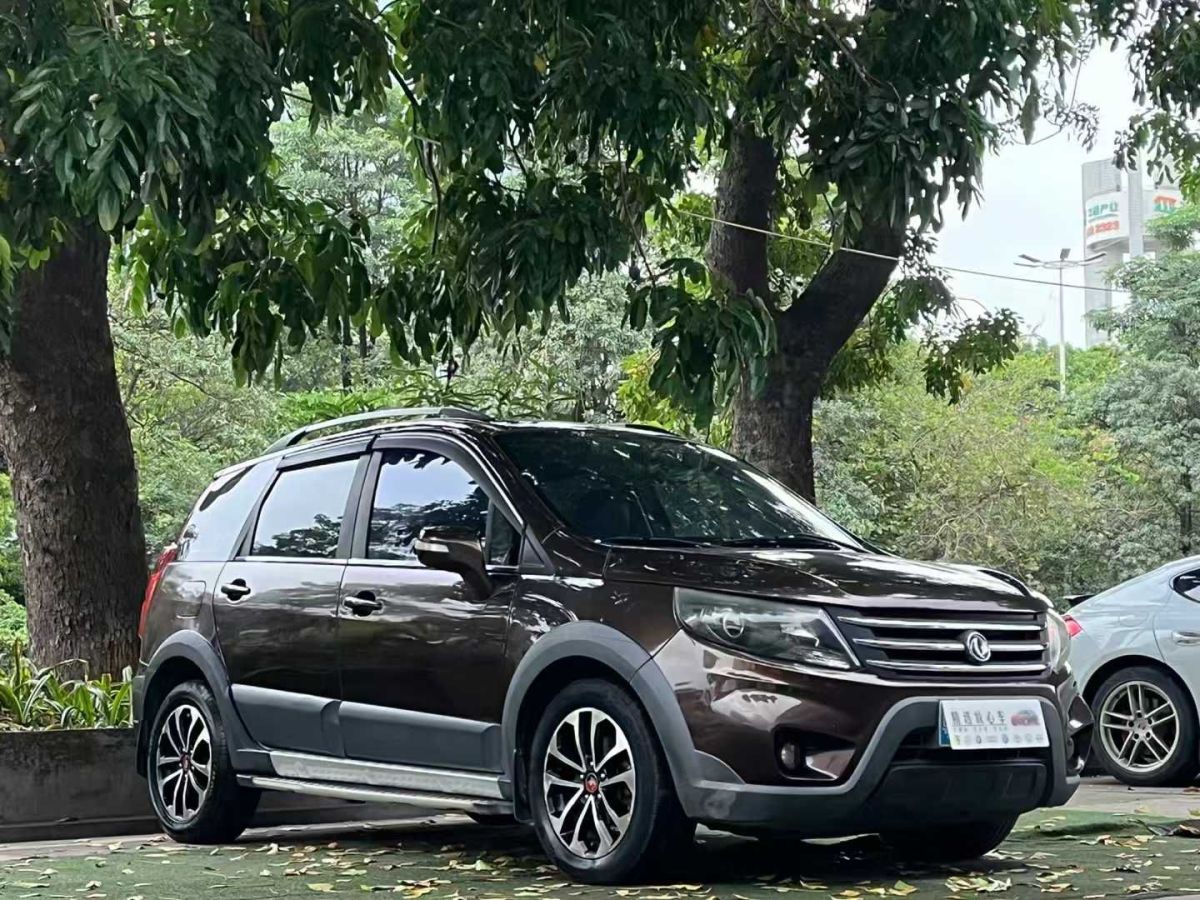 東風(fēng)風(fēng)行 景逸X5  2016款 1.6L CVT尊享型圖片