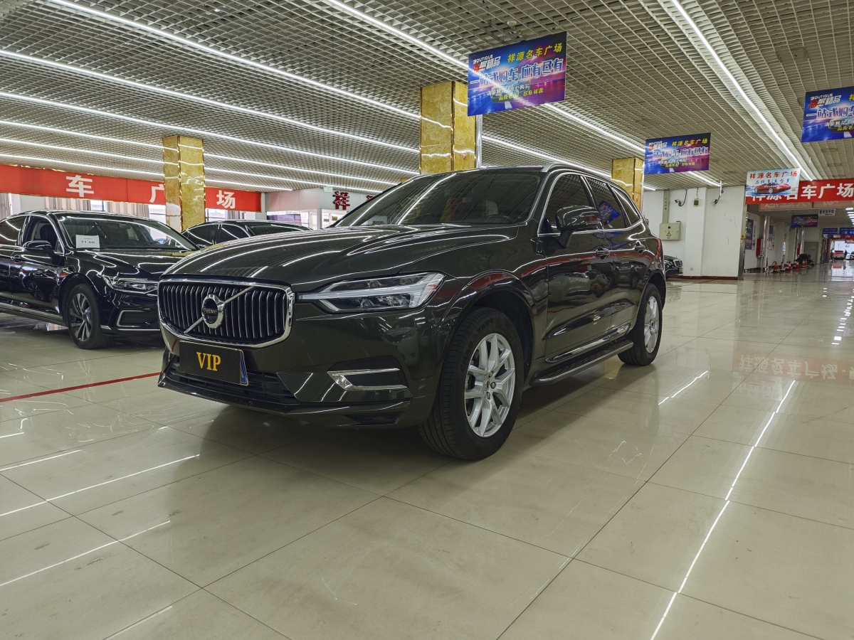 沃爾沃 XC60  2020款 T5 四驅(qū)智逸豪華版圖片