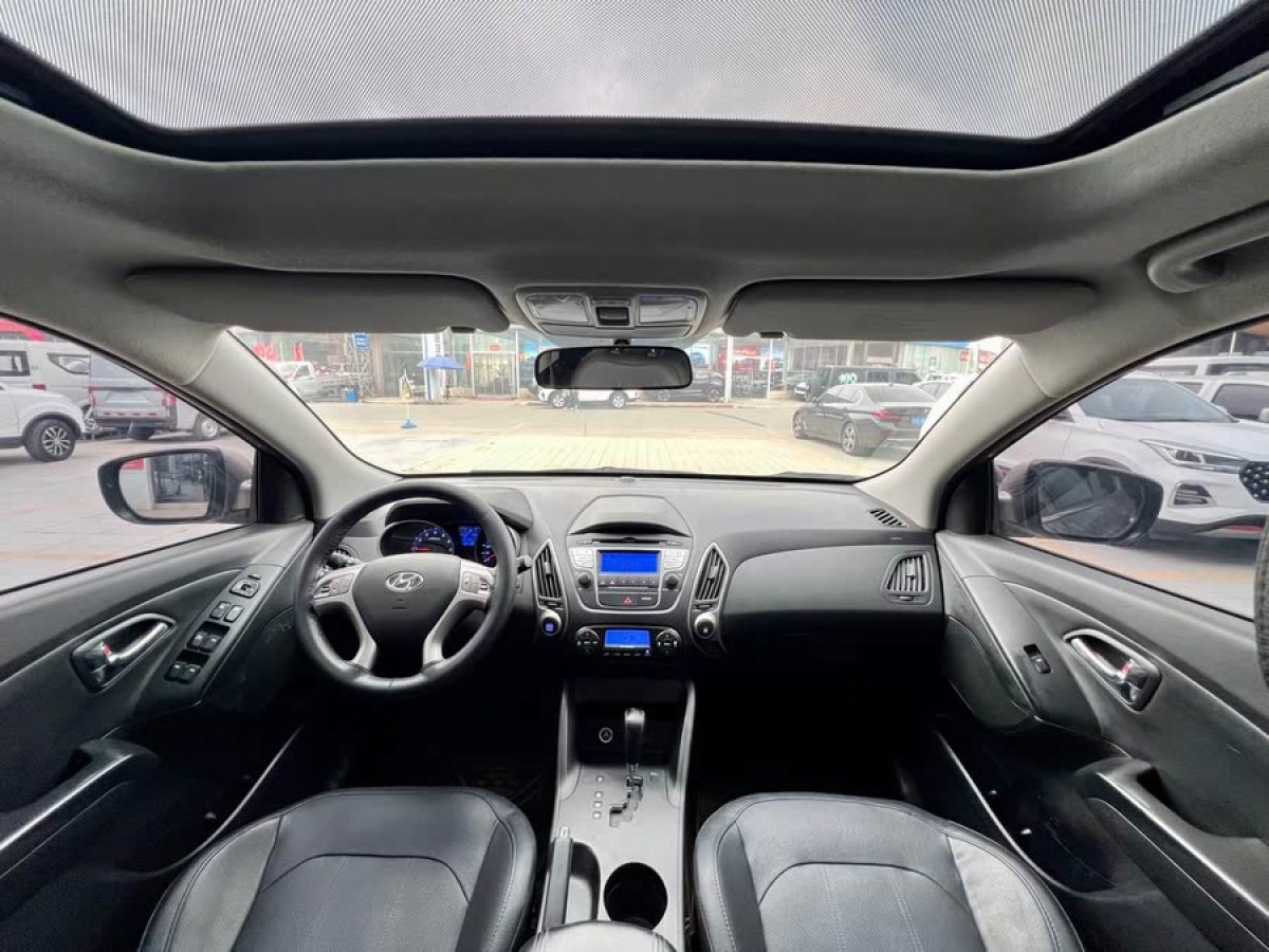 現(xiàn)代 ix35  2015款 2.0L 自動兩驅智能型 國V圖片