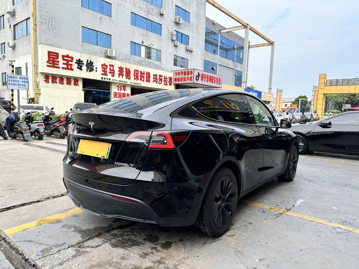 特斯拉 Model Y  2023款 焕新版 后轮驱动图片