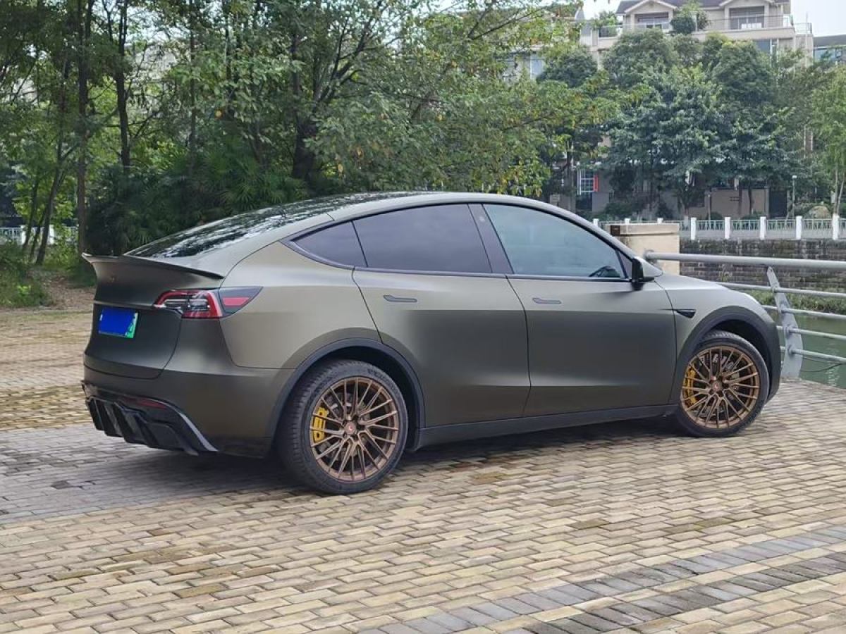 特斯拉 Model Y  2022款 改款 長續(xù)航全輪驅(qū)動版圖片