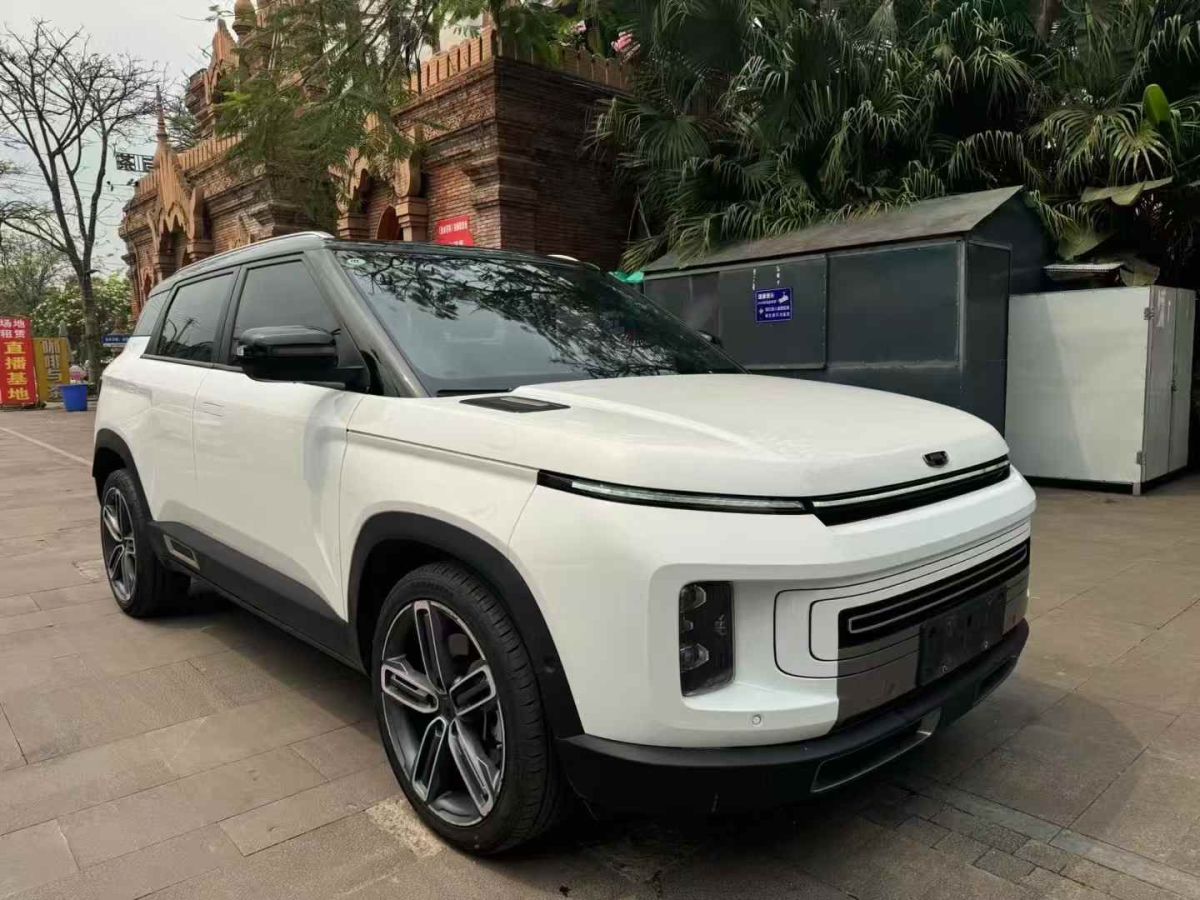 吉利 icon  2021款 1.5TD 春季限定版熾愛圖片