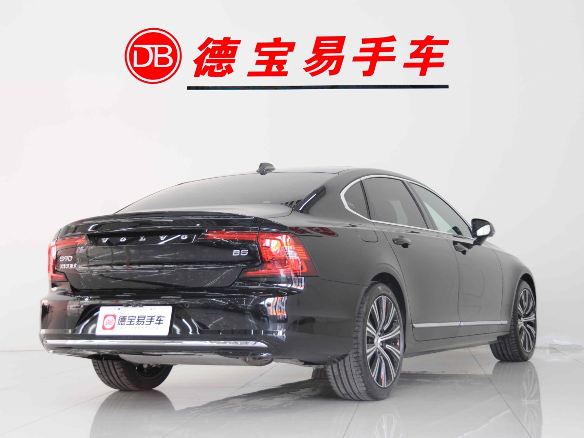 沃爾沃 S90  2024款 B5 智遠(yuǎn)豪華版圖片