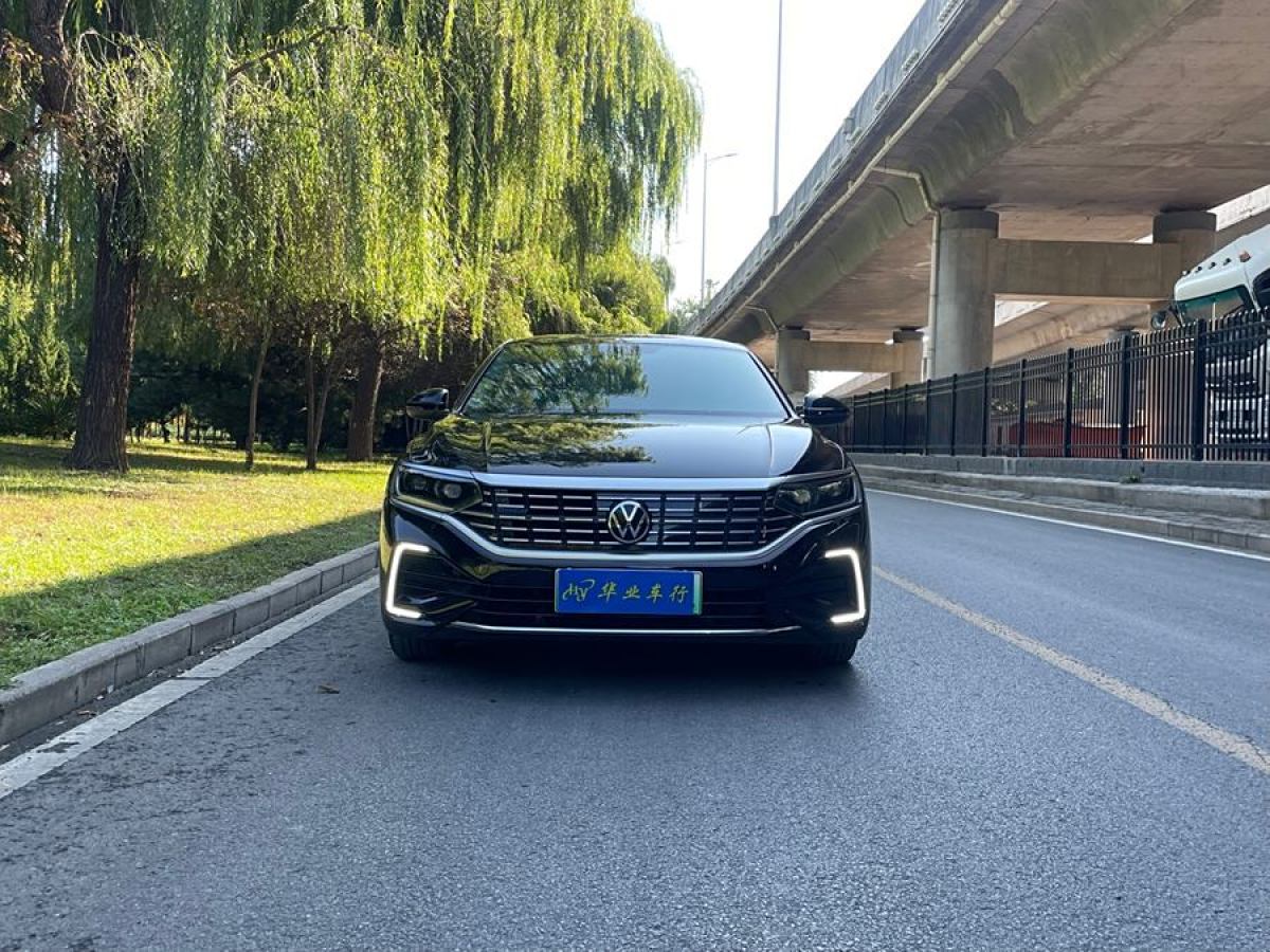 大眾 帕薩特新能源  2022款 430PHEV 混動(dòng)商務(wù)版圖片