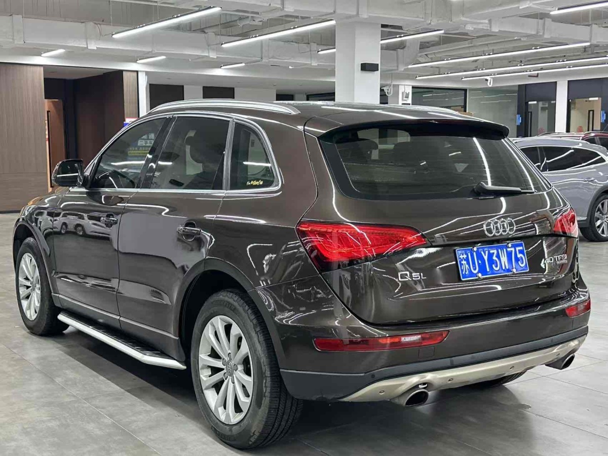 奧迪 奧迪Q5  2015款 40 TFSI 技術(shù)型圖片