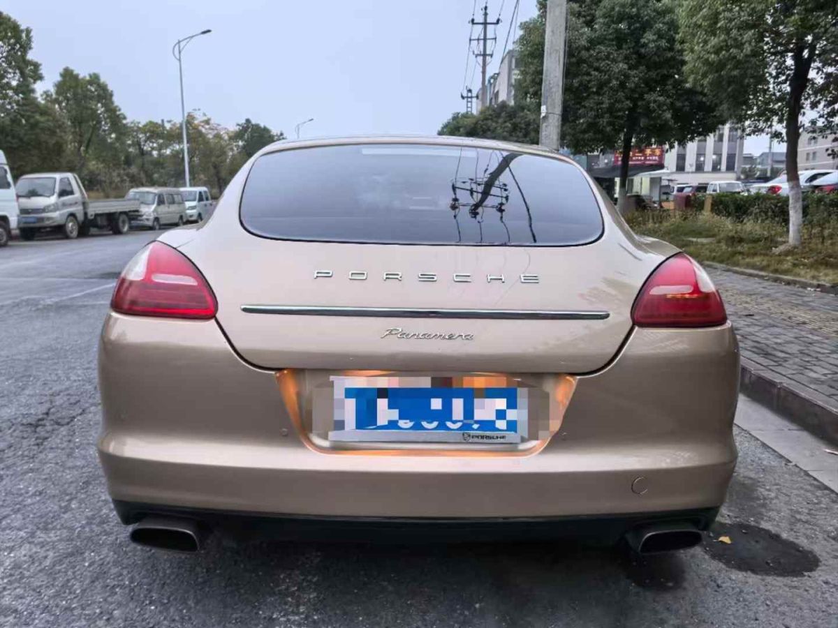 保時(shí)捷 Panamera  2013款 Panamera 4 Platinum Edition 3.6L圖片