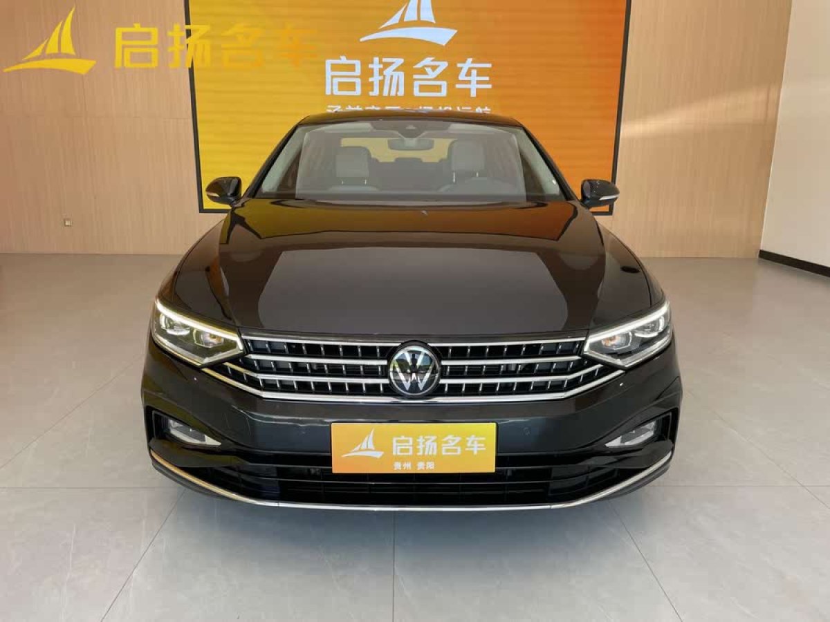 大眾 邁騰  2023款 200萬輛紀(jì)念版 330TSI DSG豪華型圖片