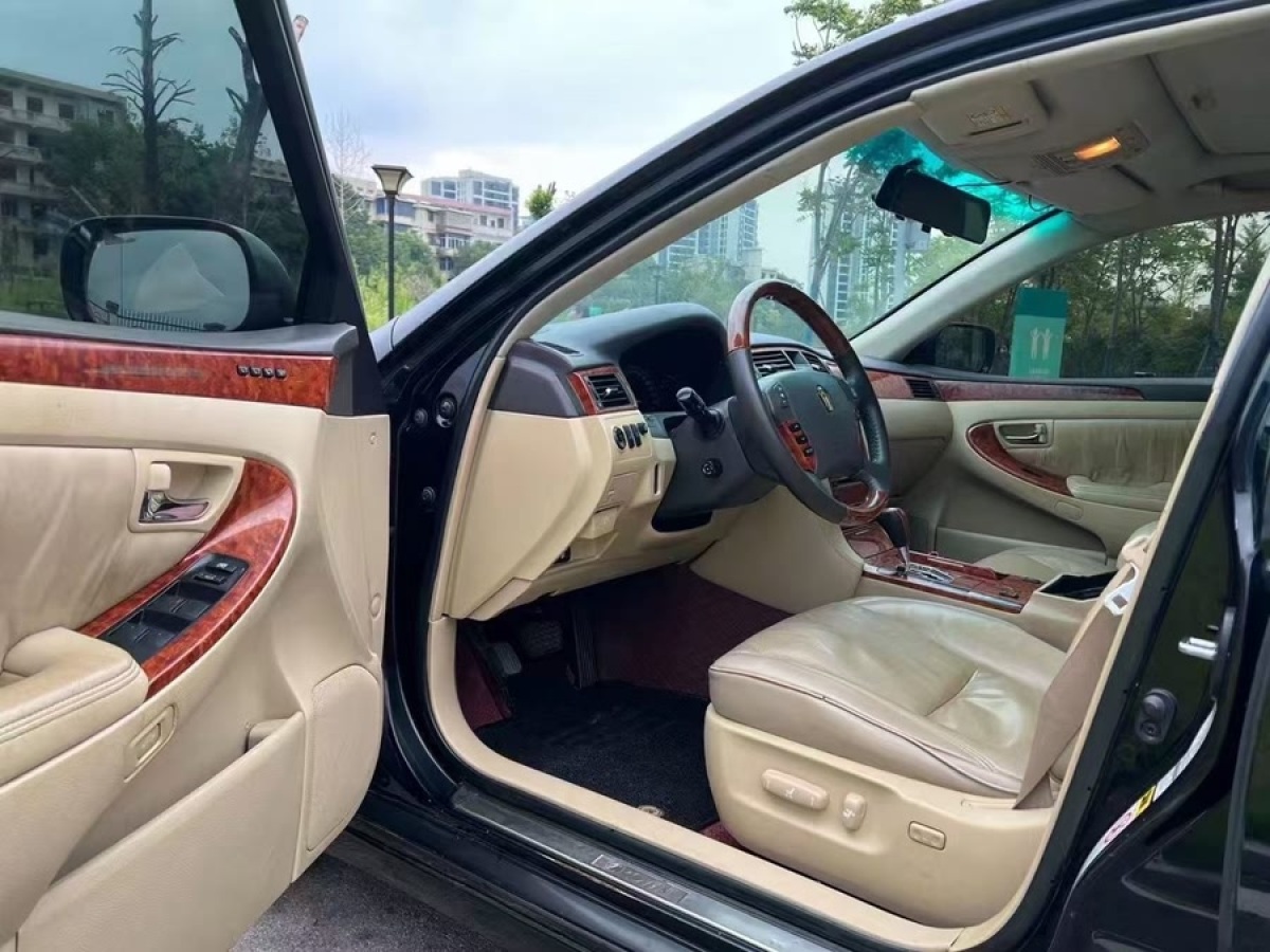 豐田 皇冠  2007款 3.0L Royal Saloon時尚導(dǎo)航圖片