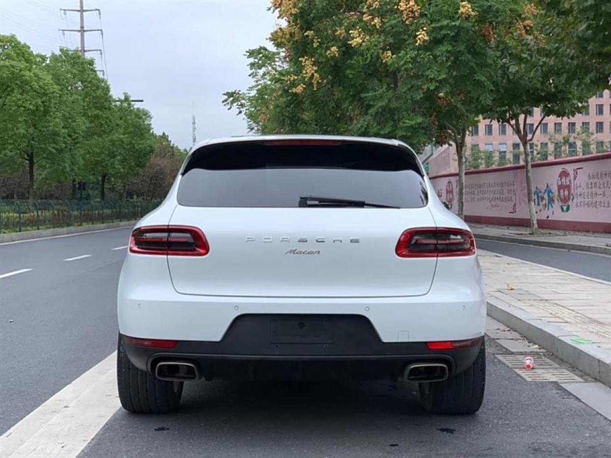 保時(shí)捷 Macan  2014款 Macan 2.0T圖片