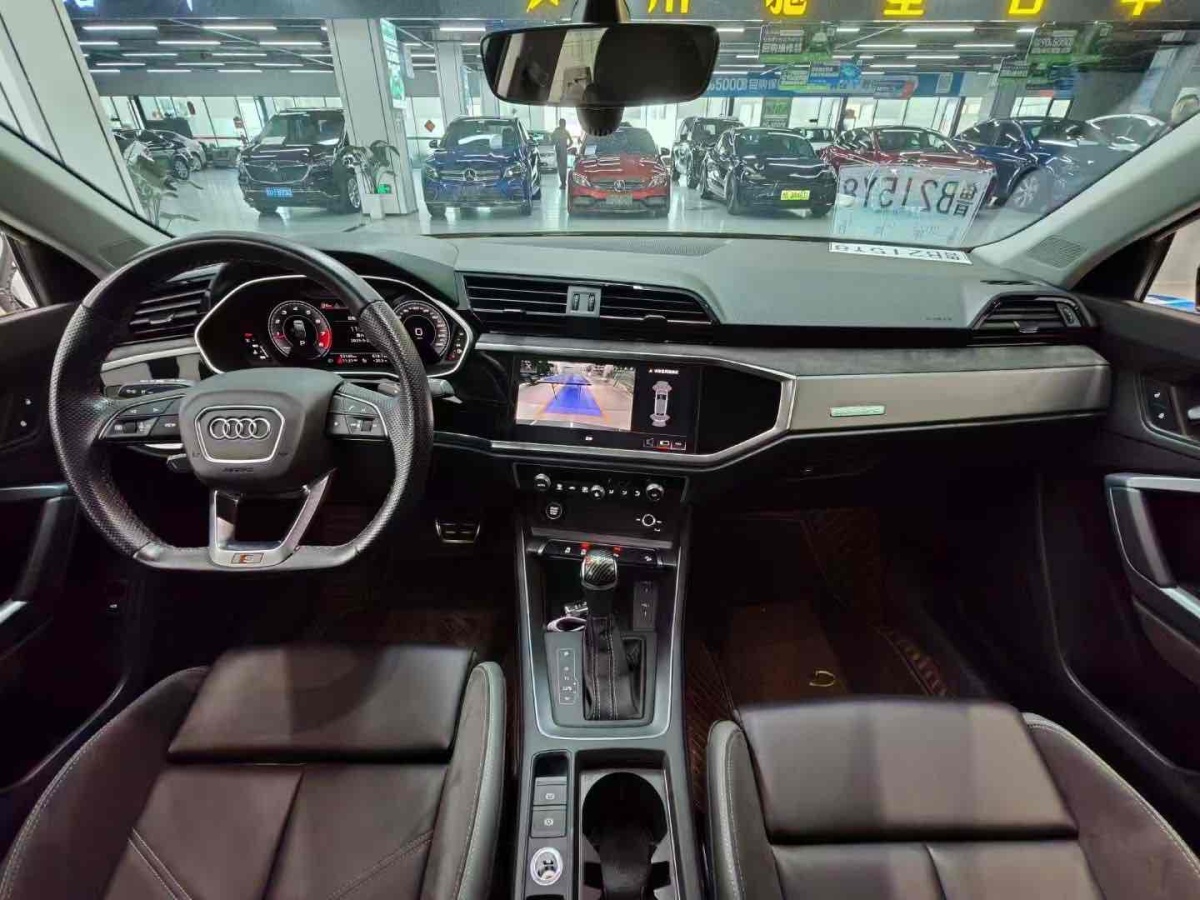 奧迪 奧迪Q3  2022款 45 TFSI quattro 時尚動感型圖片