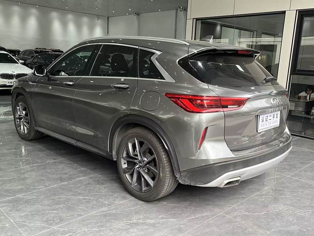 英菲尼迪 QX50  2018款 2.0T 四驅(qū)智能版圖片