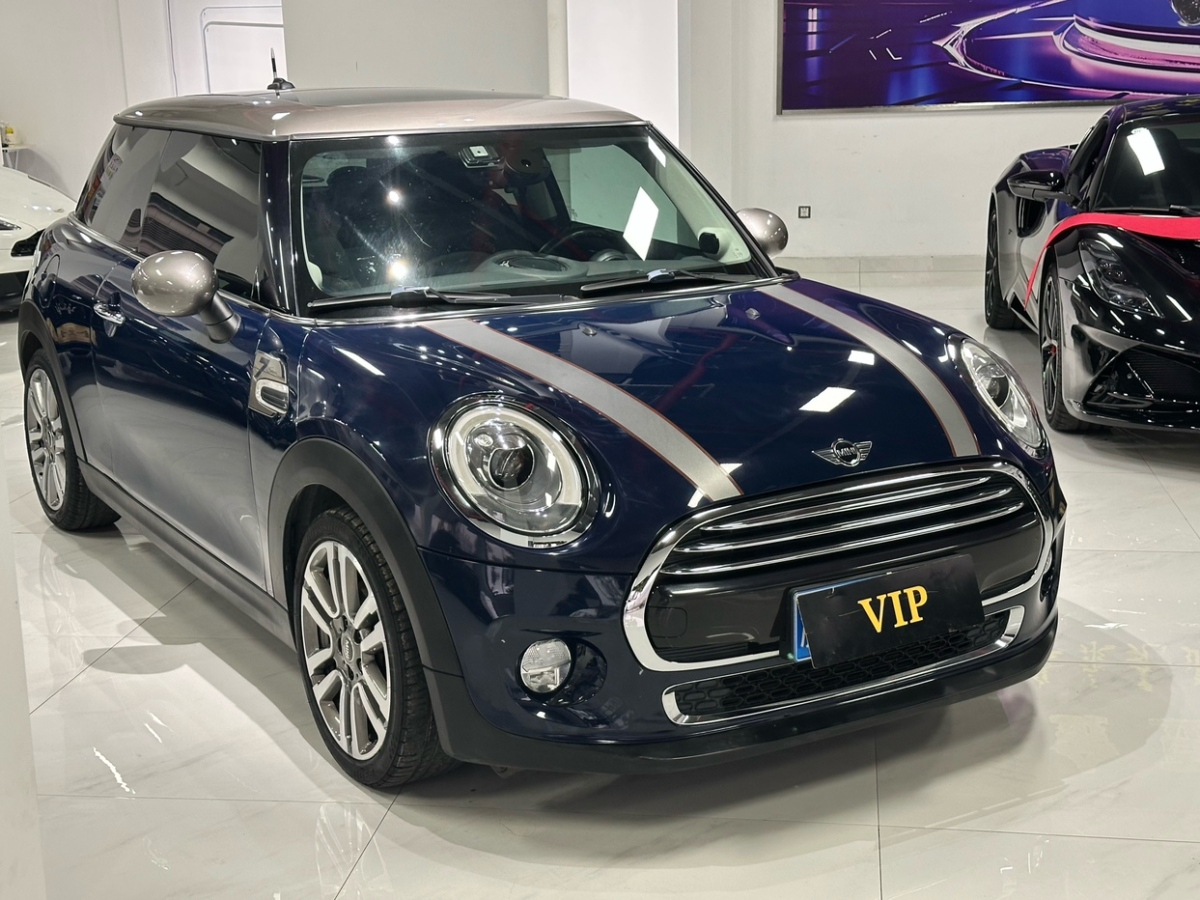 MINI MINI  2018款 1.5T COOPER 色彩紀(jì)念版圖片