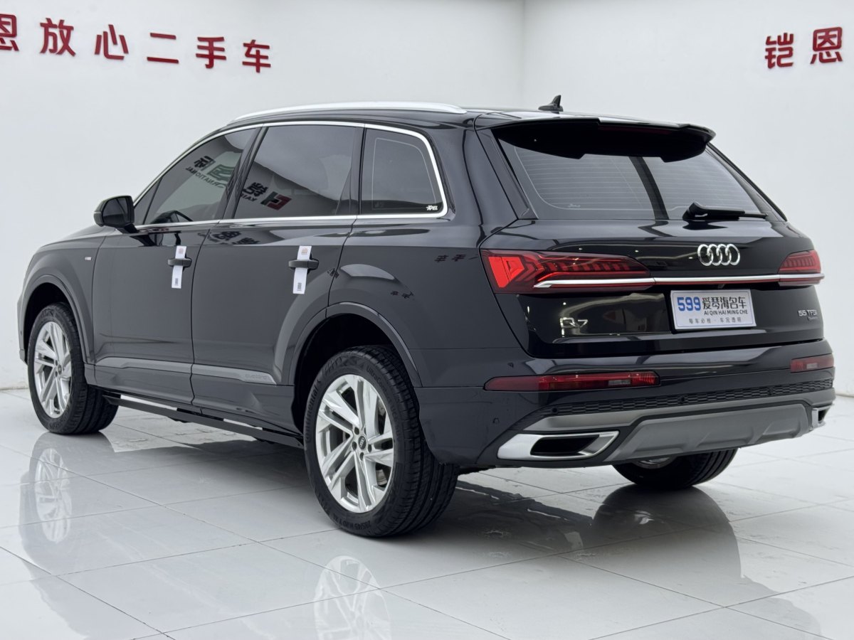 奧迪 奧迪Q7  2023款 55 TFSI quattro S line運動型圖片