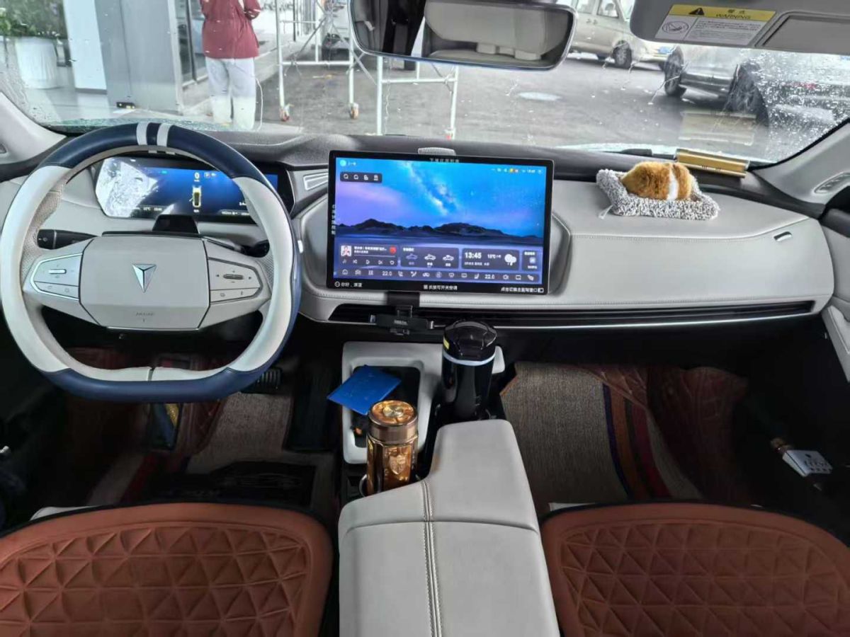 長安 長安UNI-V  2022款 1.5T 卓越型圖片