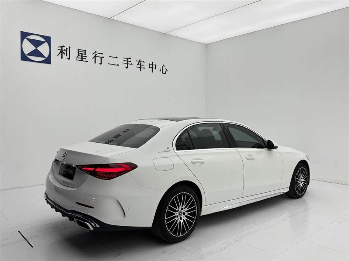 奔馳 奔馳C級(jí)  2022款 改款 C 260 L 運(yùn)動(dòng)版圖片