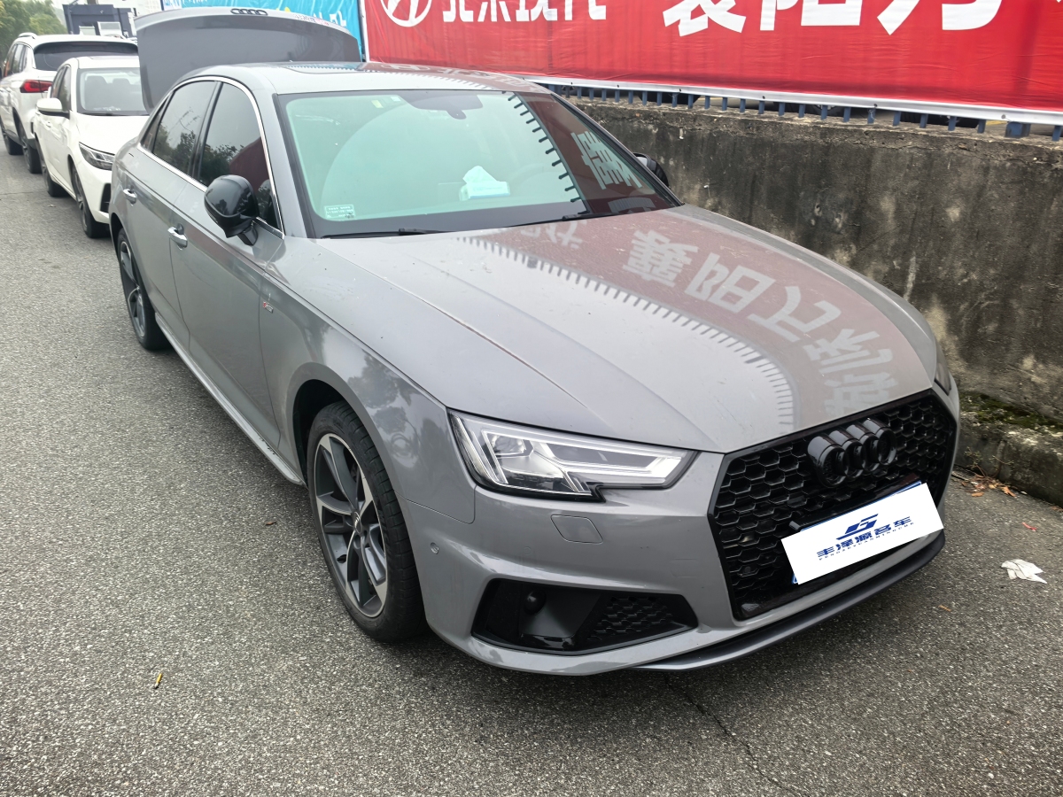 奧迪 奧迪A4L  2019款 40 TFSI 時(shí)尚型 國(guó)VI圖片