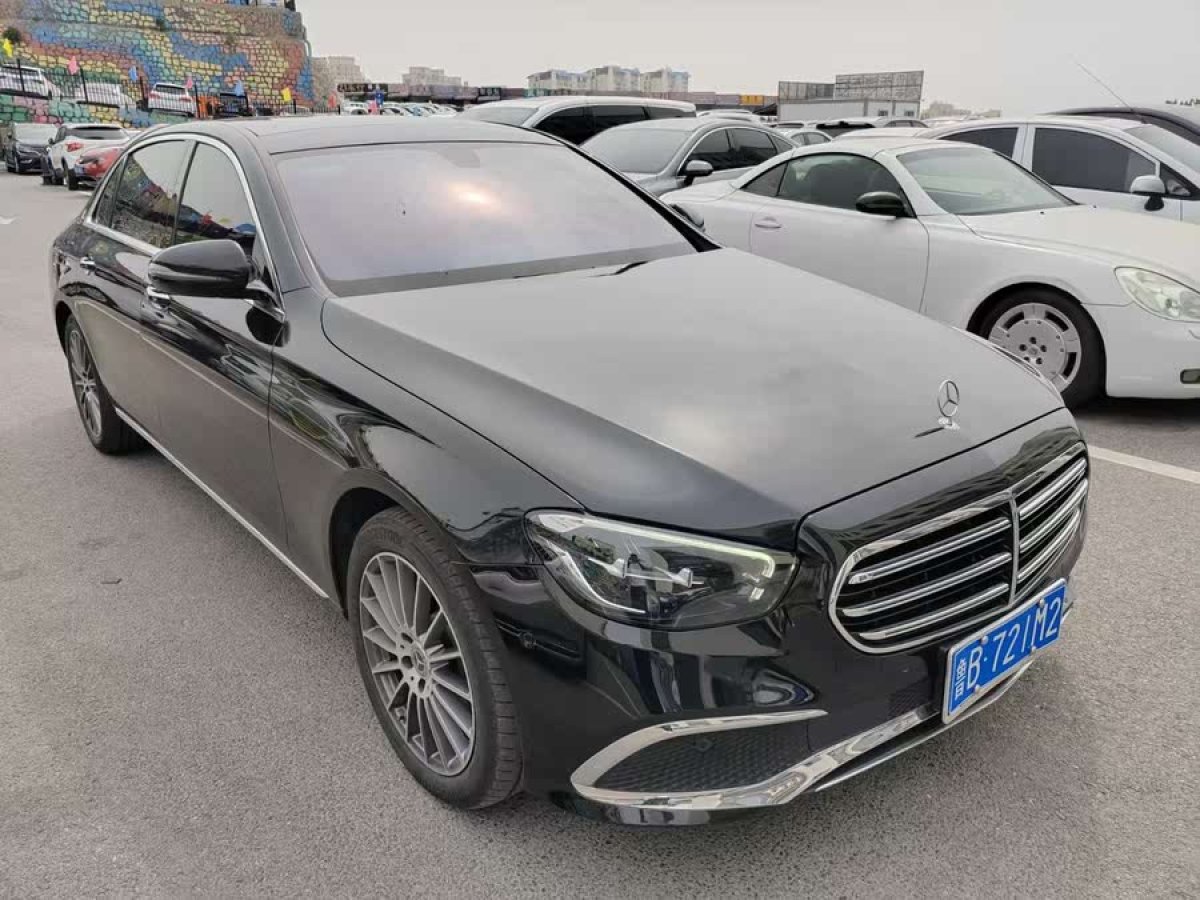 奔馳 奔馳E級  2022款 改款 E 260 L 運動型圖片