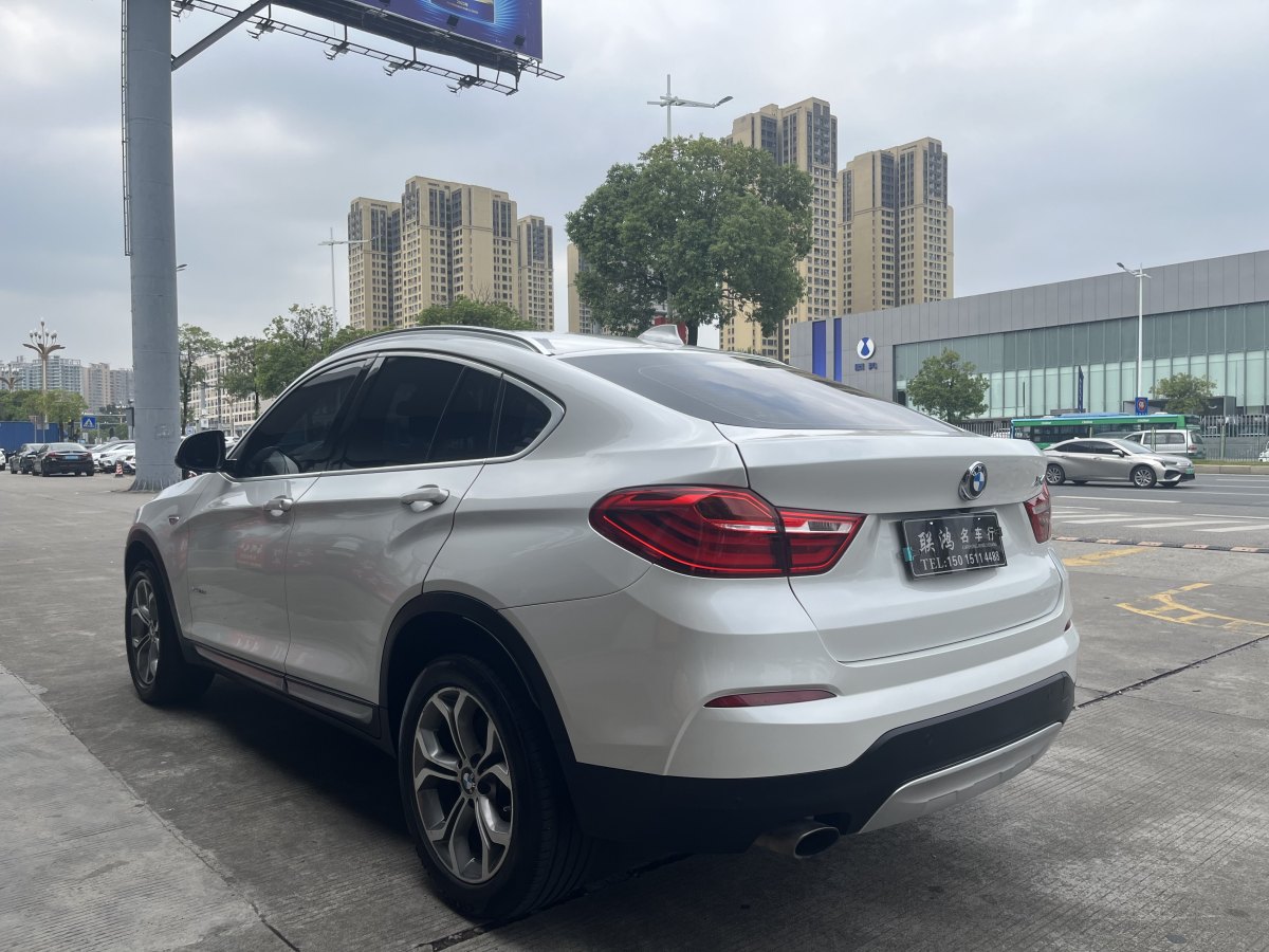 寶馬 寶馬X4  2014款 xDrive20i X設(shè)計(jì)套裝圖片