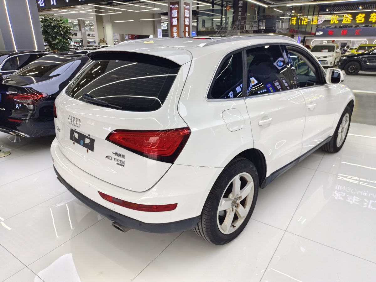 奧迪 奧迪Q5  2015款 40 TFSI 技術(shù)型圖片