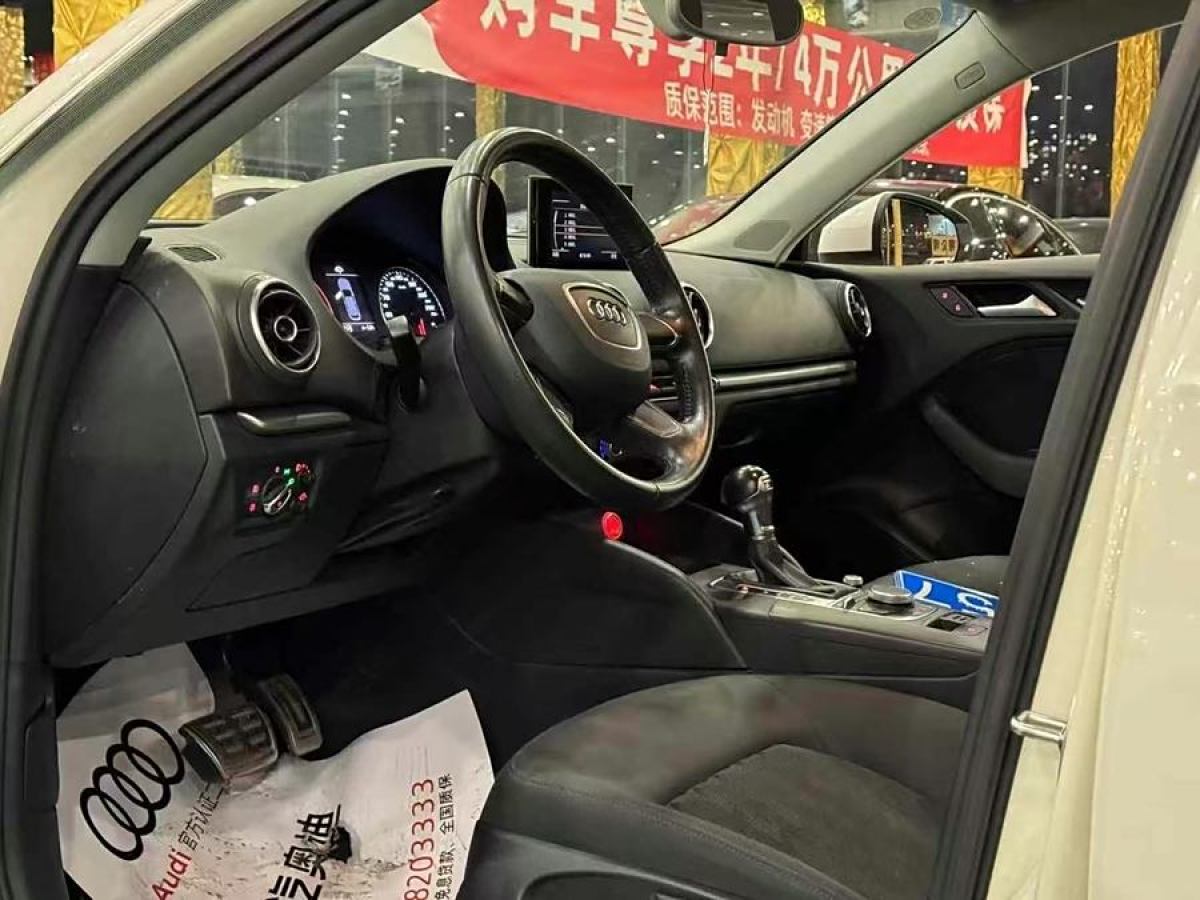 奧迪 奧迪A3  2014款 Sportback 35 TFSI 自動進(jìn)取型圖片