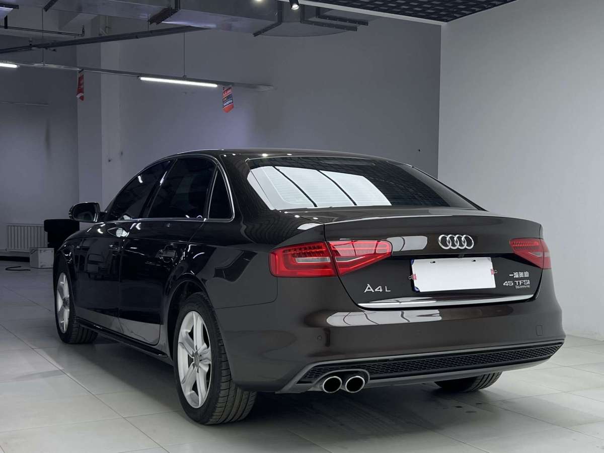 奧迪 奧迪A4L  2015款 45 TFSI quattro個性運(yùn)動型圖片