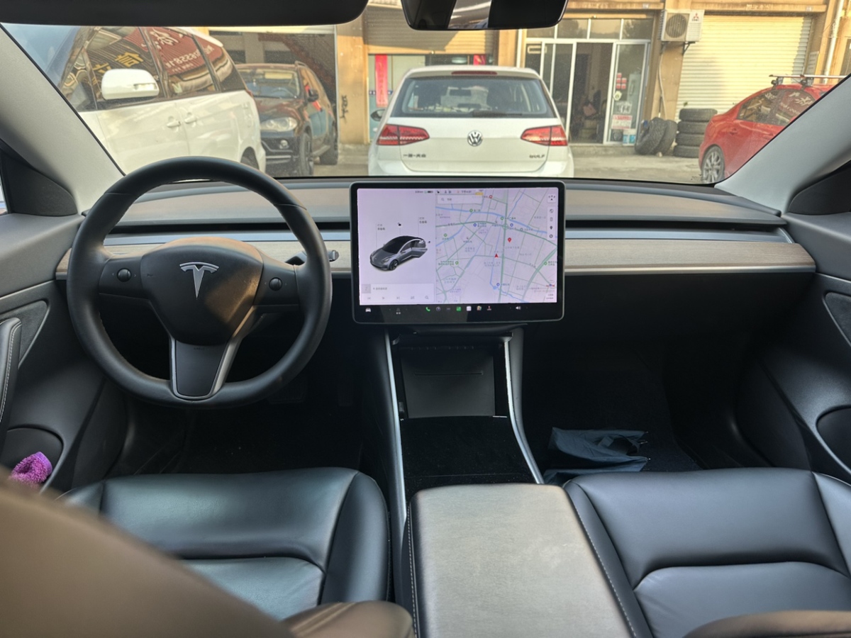 特斯拉 Model 3  2019款 標準續(xù)航后驅(qū)升級版圖片