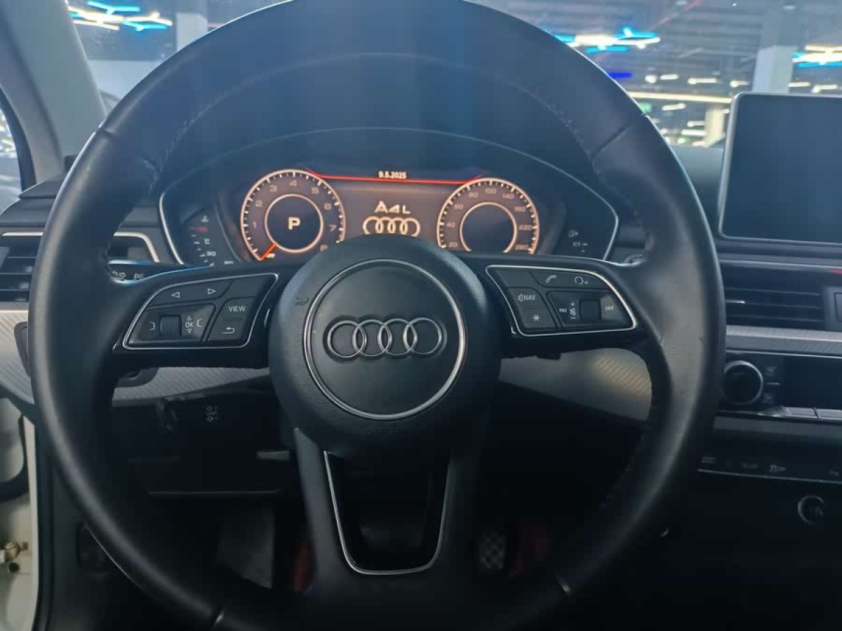 奧迪 奧迪A4L  2017款 Plus 40 TFSI 時尚型圖片