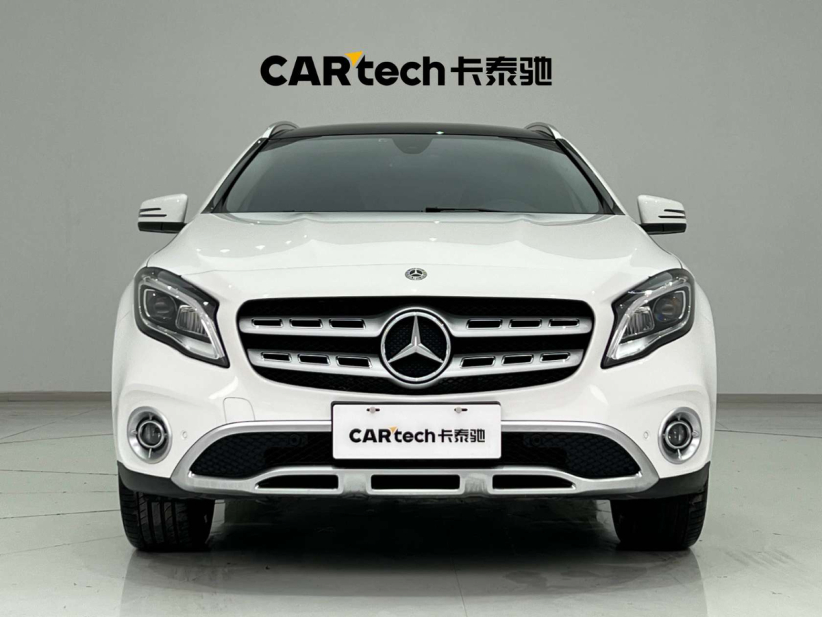 奔馳 奔馳GLA  2017款 GLA 220 4MATIC 豪華型圖片