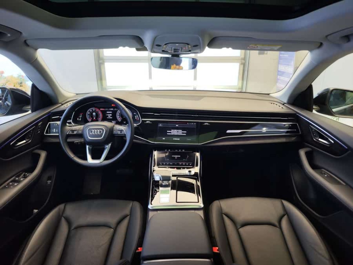 奧迪 奧迪Q8  2023款 55 TFSI 豪華動感型圖片