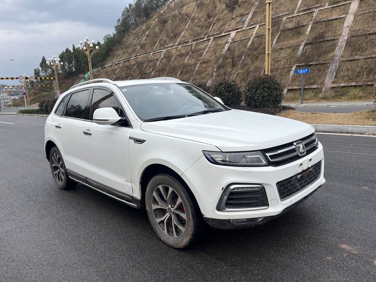 眾泰 T600  2015款 1.5T 手動豪華型圖片