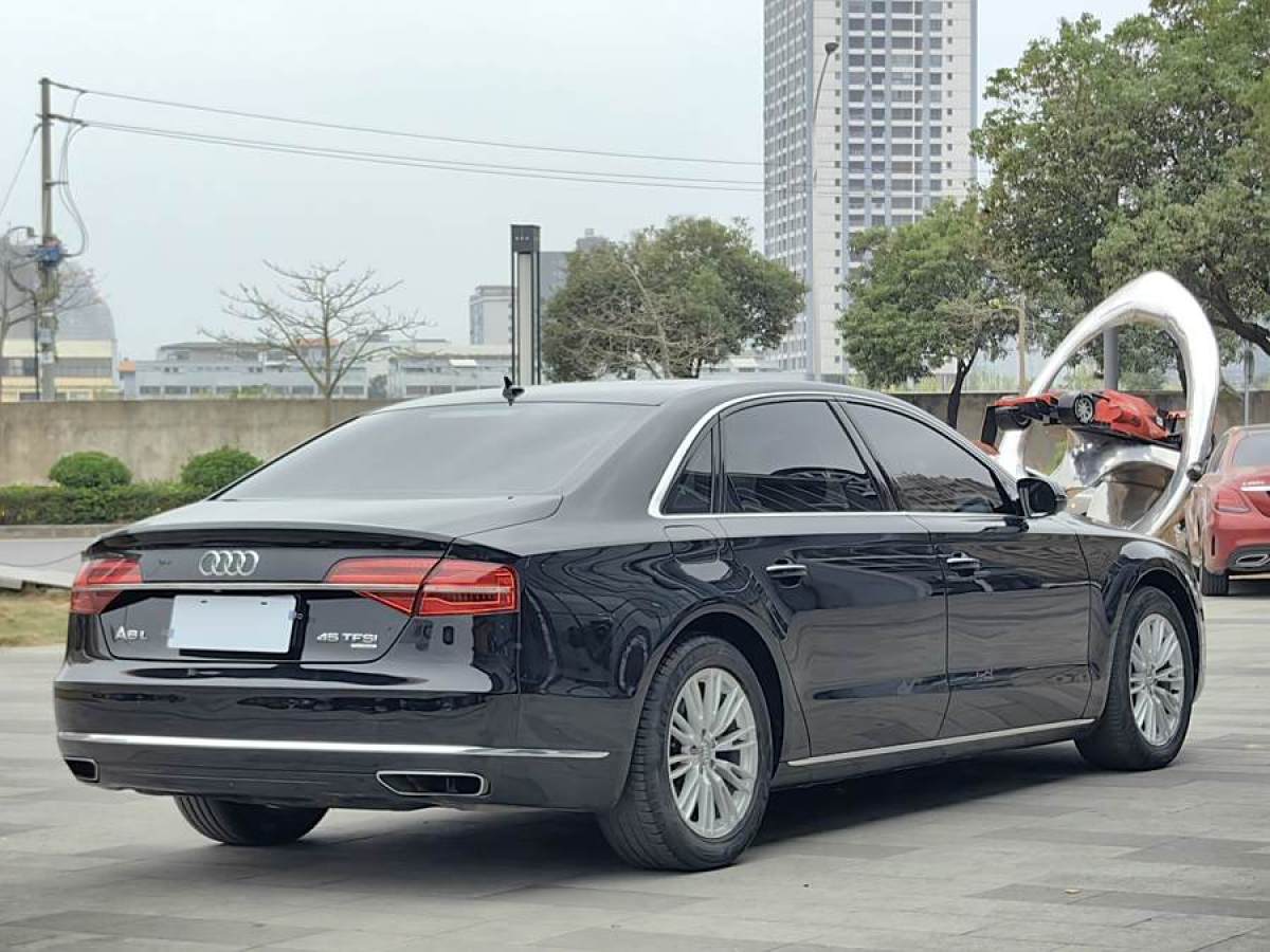 奧迪 奧迪A8  2016款 A8L 45 TFSI quattro時(shí)尚型圖片