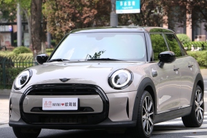 MINI MINI 1.5T COOPER 藝術(shù)家 五門版