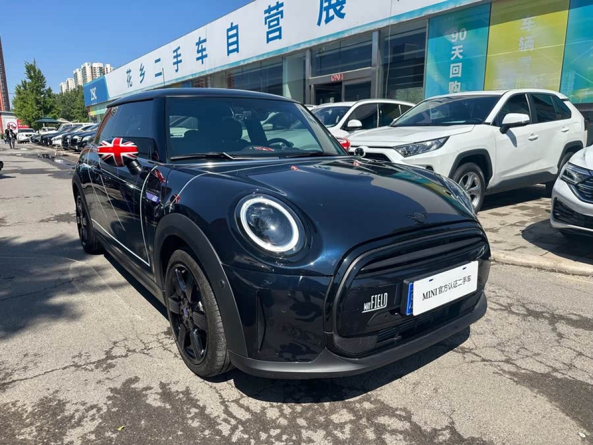 MINI MINI  2023款 1.5T COOPER 紫夜出逃 特別版圖片