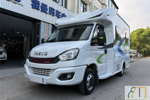 2019款阿娜亚依维柯欧胜C型小额头房车   