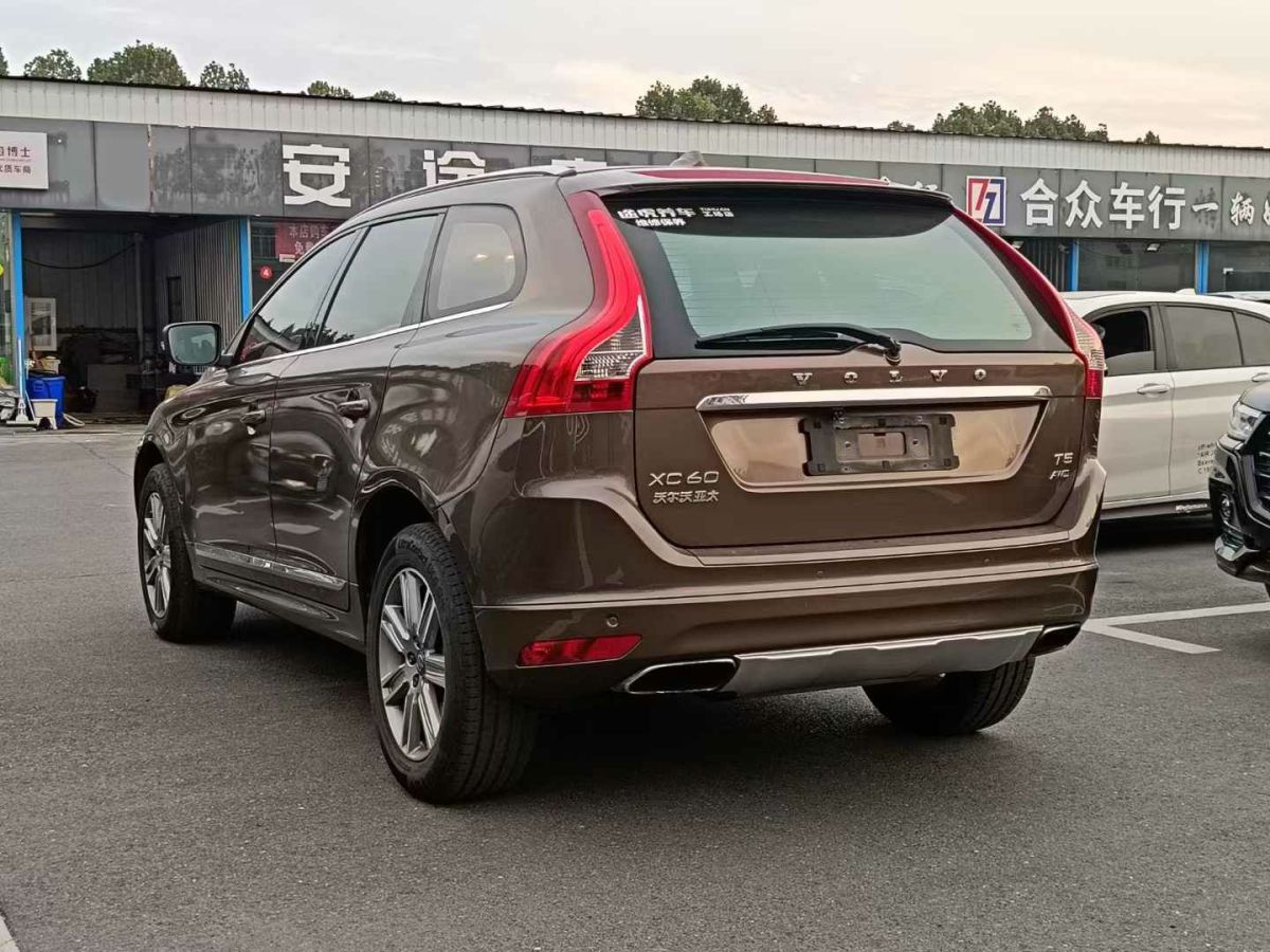 沃爾沃 XC60  2016款 T5 智行版圖片