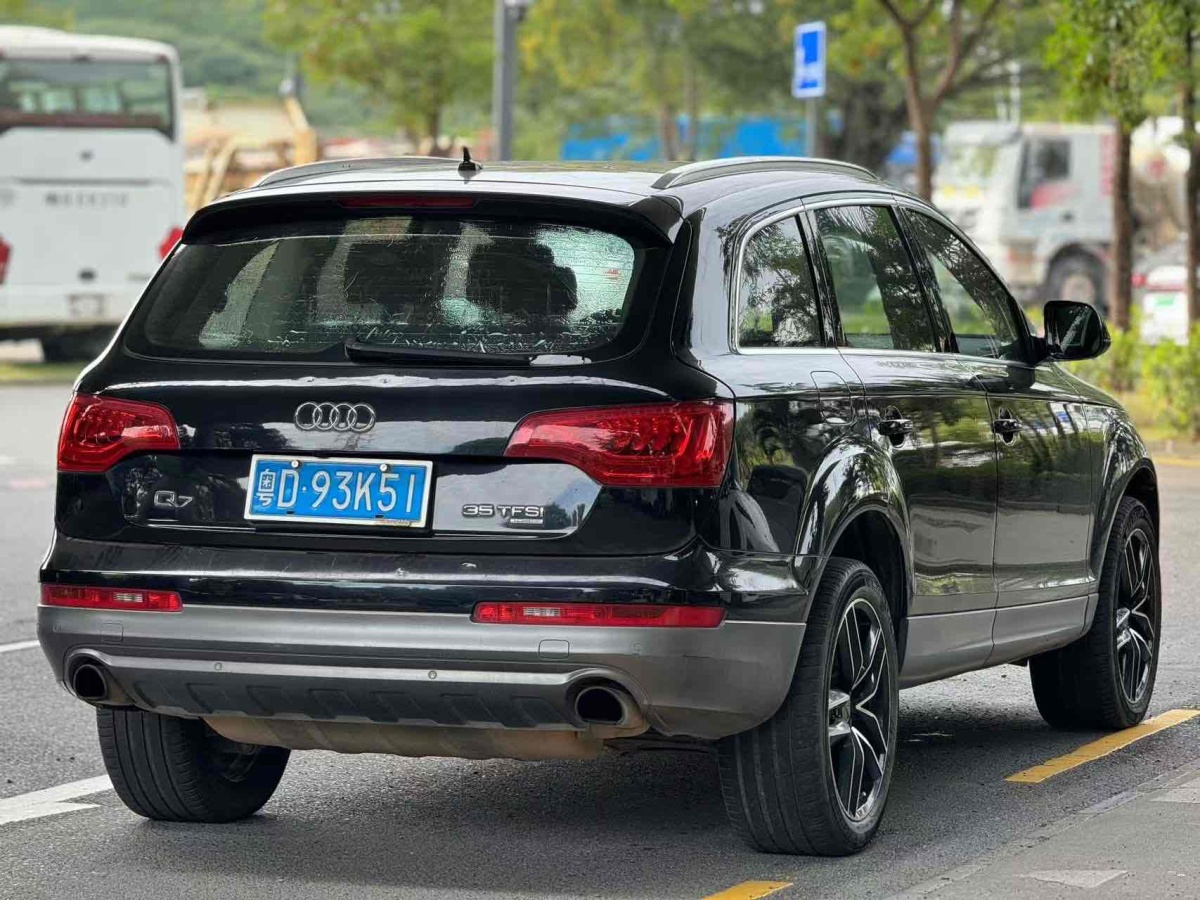 奧迪 奧迪Q7  2015款 35 TFSI 進(jìn)取型圖片