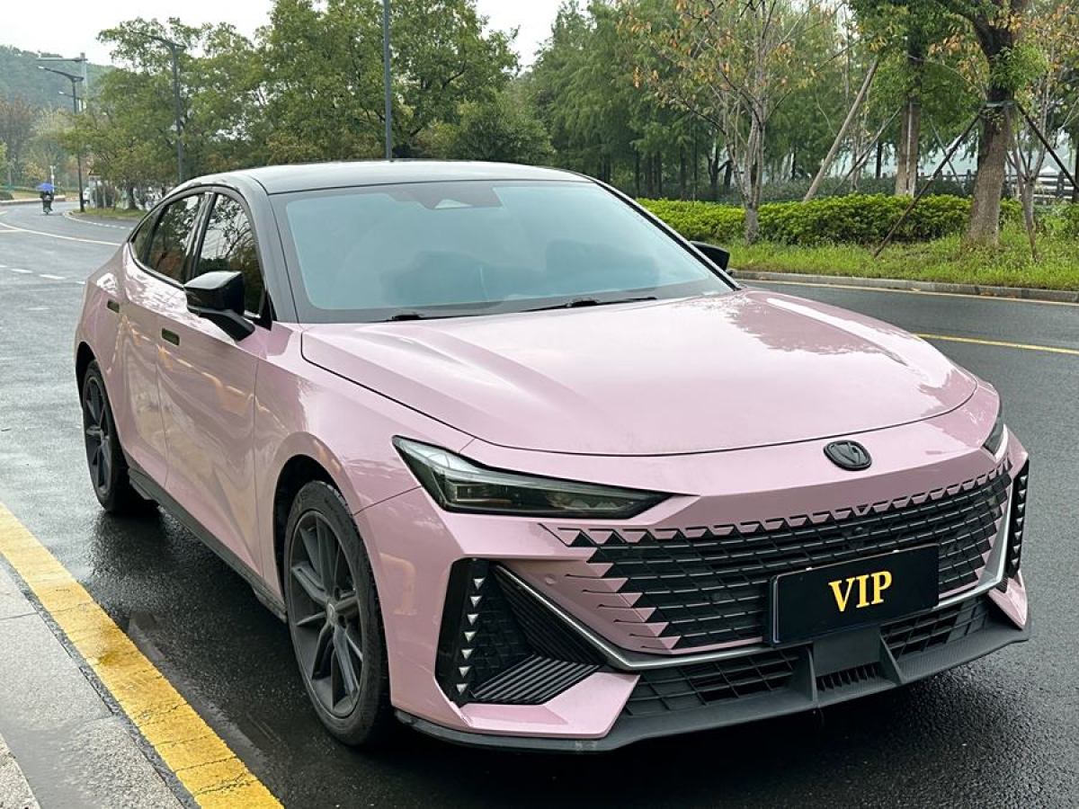 2022年9月長(zhǎng)安 長(zhǎng)安UNI-V  2022款 1.5T 卓越型